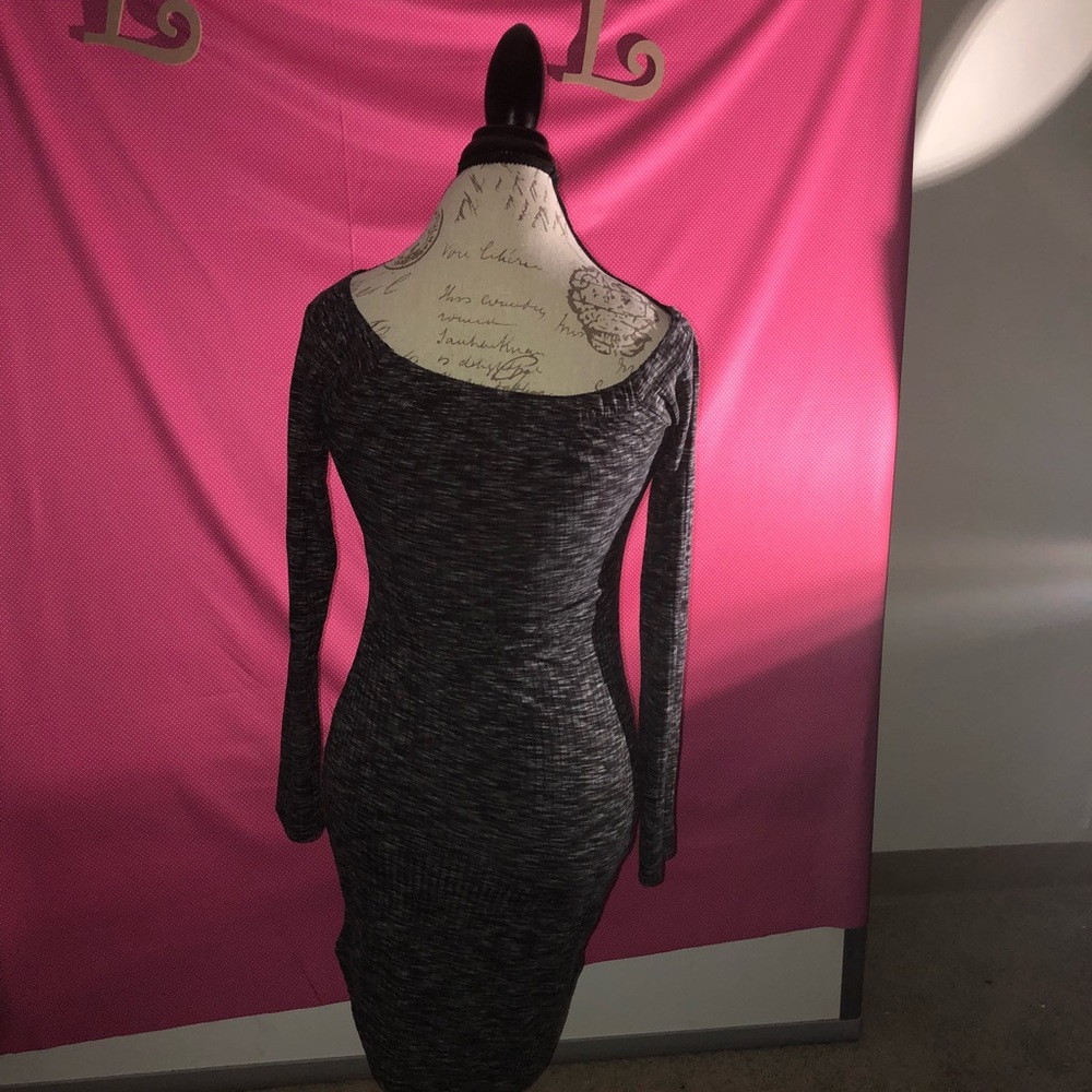 Gorgeous Fashion Nova Off The Shoulder Dress - Picture 7 of 8